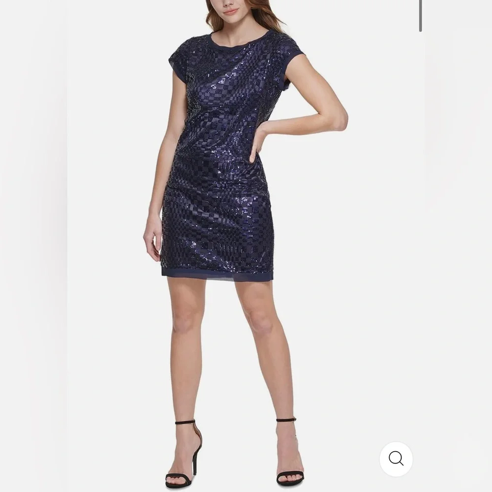 NwT Eliza J Bodycon Dress - Navy - Size 6 - Picture 2 of 7